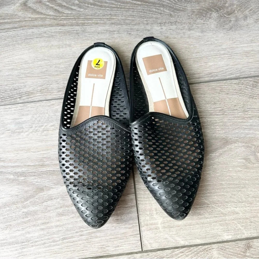 Dolce Vita Grant Perf Perforated Slip On Mules - Picture 2 of 9
